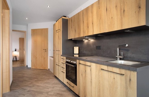 Waggershausen Apartamento | Apartamento vacacional "Waldruhe Hof Schütterle" con vistas al lago, jardín compartido y Wi-Fi