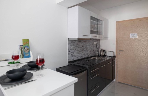 Novi Vinodolski Apartamento | Apartamento de vacaciones Novi Vinodolski para 1 - 2 personas - Apartamento en casa unifamiliar o pl