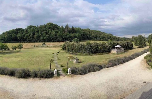 Cincelli Apartamento | Holiday apartment with swimming pool and parking