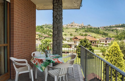 San Matteo Apartamento | Apartamento de vacaciones 'Clematis' en Piamonte, con piscina compartida, jardín y sauna