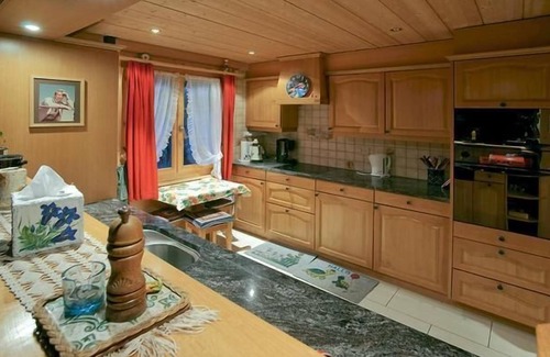 Aeschiried Apartamento | Apartamento de vacaciones Aeschi b. Spiez para 1 - 5 personas con 2 dormitorios - Apartamento