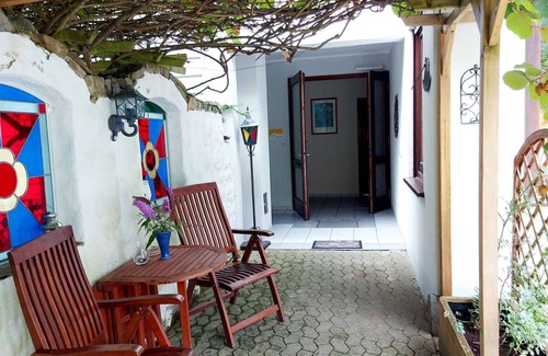 Kamp-Bornhofen Apartamento | Apartamento vacacional con jardín, terraza y barbacoa