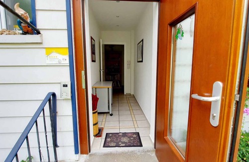 Kamp-Bornhofen Apartamento | Apartamento vacacional con jardín, terraza y barbacoa