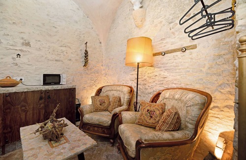 Medina-Sidonia Apartamento | Apartamento vacacional "La Cueva De Medina-Sidonia" con terraza privada y Wi-Fi