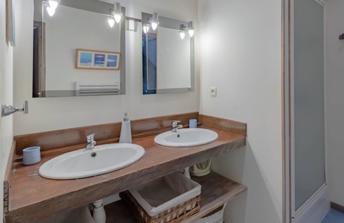 Sainte-Mondane Apartamento | Apartamento vacacional "Gite Beynac" con piscina climatizada compartida, jardín compartido y Wi-Fi