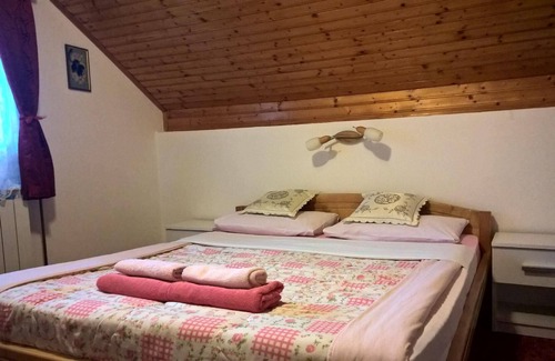 Smoljanac Apartamento | Apartamento de vacaciones Smoljanac para 1 - 2 personas con 1 dormitorio - Apartamento en casa unifa