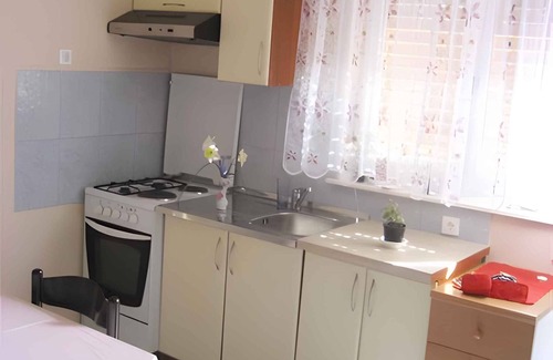 Okrug Donji Apartamento | Apartamento vacacional 100 m de la playa