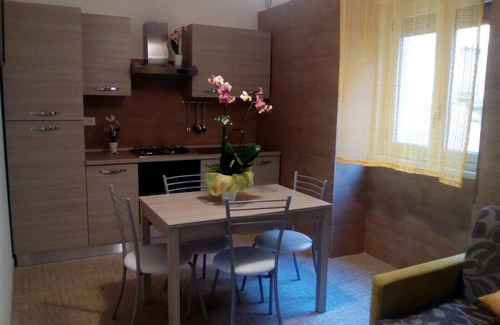 Alcamo Historic Center Apartamento | Apartamento de vacaciones Alcamo para 2 - 7 personas con 2 dormitorios - Apartamento en casa unifami