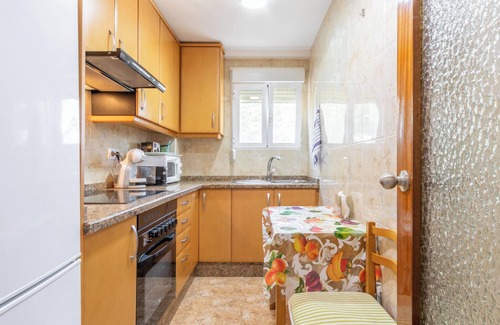 Les Deveses Apartamento | Apartamento vacacional "El Cid" con vistas al mar, piscina, jardín y terraza