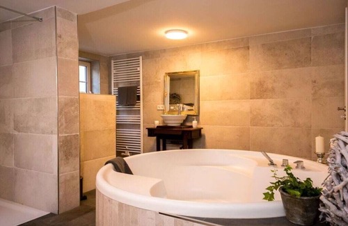 Brakel Casa | Holiday apartment at the castle park
