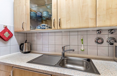 Schonach im Schwarzwald Apartamento | Apartamento vacacional 'Auszeit' con vistas a la montaña, terraza privada y wifi