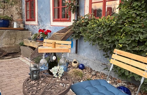 Meissen Apartamento | Holiday Apartment 'Blaue Maus' with Lake View, Shared Terrace and Private Garden