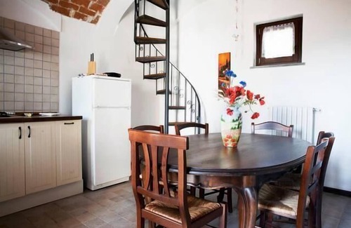 Brusasco Apartamento | Apartamento de vacaciones Brusasco para 1 - 6 personas con 3 dormitorios - Apartamento