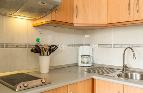 Puerto Rico Apartamento | Apartamento vacacional 'Casa Luca' con Wi-Fi, terraza y piscina compartida