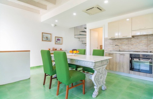 Calatabiano Apartamento | Apartamento vacacional "Casa Orchidea" con vistas al mar, piscina compartida y terrazas