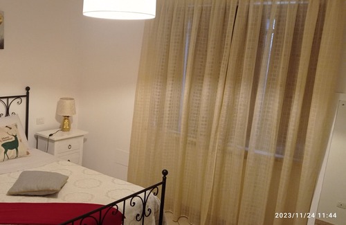Pescantina Apartamento | Holiday Apartment "Casa Maddy" with Balcony, Private Terrace & Wi-Fi