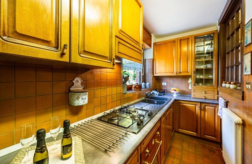 Aosta Apartamento | Apartamento vacacional "Casa Margherita" en un lugar idílico