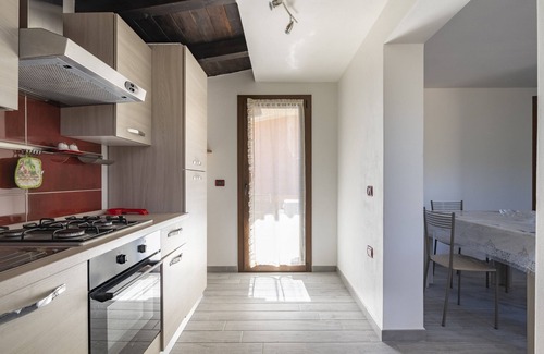 Baunei Apartamento | Casa de vacaciones Casa Marinella con vistas a la montaña y jardín
