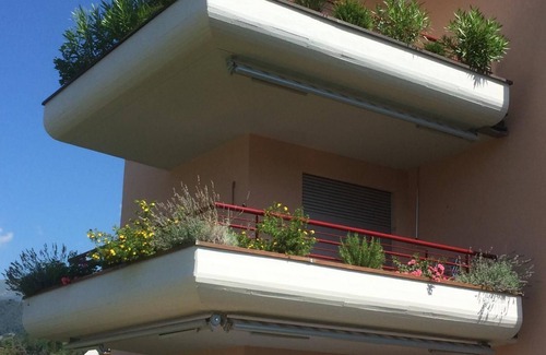 Caslano Apartamento | Apartamento de vacaciones Caslano para 1 - 4 personas con 2 dormitorios - Apartamento