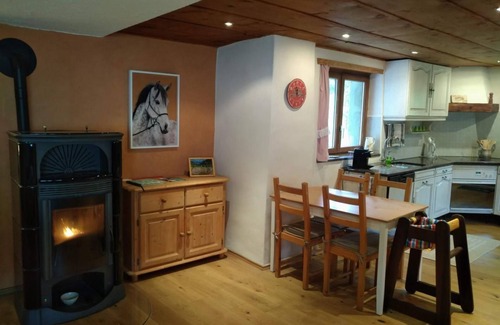 Champoz Otro | Apartamento de vacaciones Champoz para 1 - 5 personas con 1 dormitorio - Casa rural