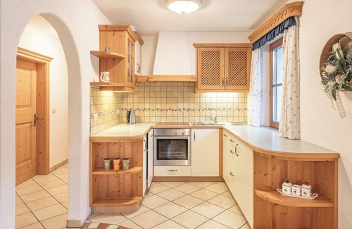 Mareo Apartamento | Apartamento vacacional "Désirée Luianta" con balcón, vistas a la montaña y Wi-F
