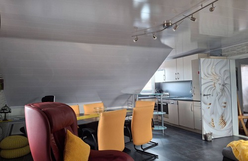 Grossenbrach Apartamento | Holiday Apartment 'Anke Günther' with Private Garden and Wi-Fi