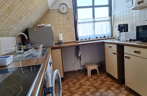 Koenigswinter Apartamento | Apartamento 'Ferienwohnung Königswinter' con terraza compartida, balcón y Wi-Fi