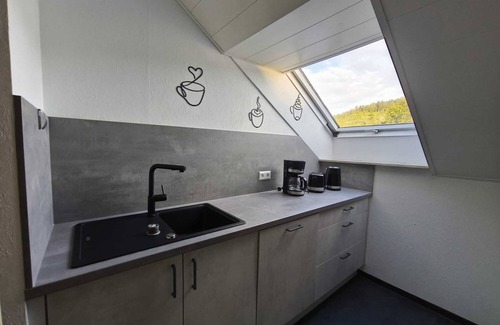St. Blasien Apartamento | Apartamento vacacional 'Andreas' con vistas a la montaña y Wi-Fi