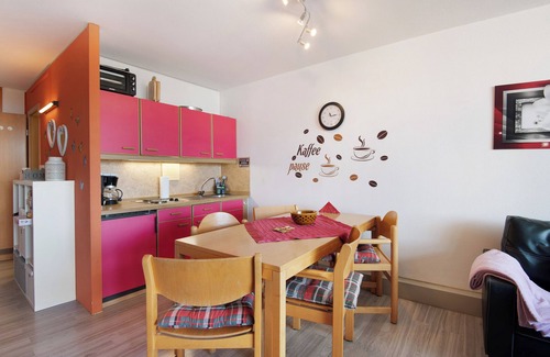 Sankt Englmar Apartamento | Apartamento 'Ferienwohnung Manuela' con vistas a la montaña, piscina compartida y Wi-Fi