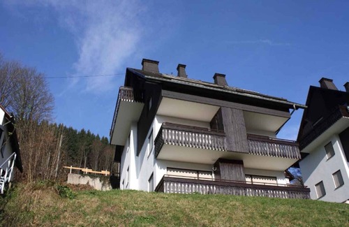 Nordenau Apartamento | Holiday Apartment 'Nordenau' with Balcony and Wi-Fi