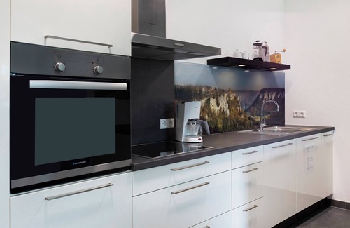 Meßkirch Apartamento | Apartamento vacacional Donautal con Wi-Fi, balcón, jardín compartido