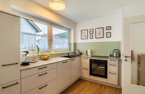 Calmbach Apartamento | Apartamento vacacional "Enzufer 2" con terrazas compartidas, jardín privado y Wi-Fi