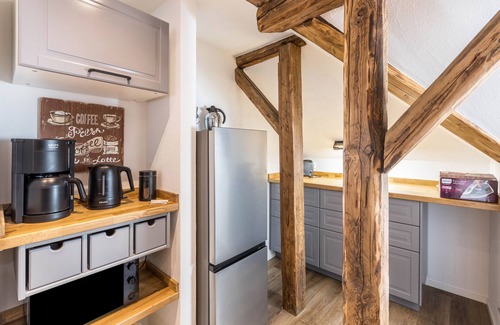 Nordhausen Apartamento | Apartamento vacacional 'Eichendorffstrasse' con vistas a la montaña y Wi-Fi
