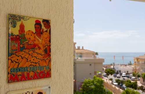 Carihuela Apartamento | Apartamento vacacional Carihuela playa cerca de la playa con piscina compartida y Wi-Fi