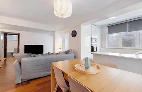 Estoril Apartamento | Apartamento vacacional "Estoril By The Sea" con Wi-Fi