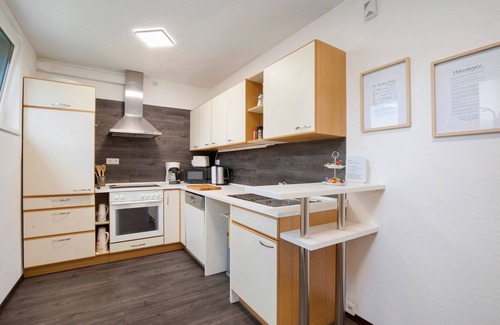 Laichingen Apartamento | Holiday Apartment 'Ferienwohnung Steffi' with Private Terrace and Wi-Fi
