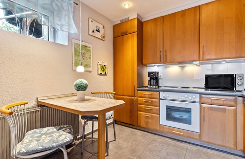 Baden-Baden Apartamento | Apartamento vacacional "Haus Monterosa" con terraza y Wi-Fi