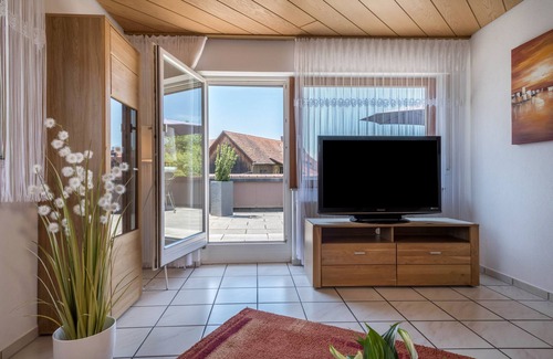 Eriskirch Apartamento | Apartamento vacacional "Haus Schussenblick Og" con balcón