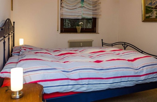 Seeham Apartamento | Apartamento vacacional "Herbert" con terraza privada y Wi-Fi