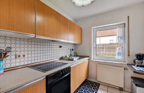 Wernborn Apartamento | Apartamento vacacional 'Hildegard' con jardín comunitario y Wi-Fi