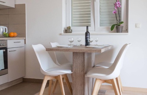 Dobropoljana Apartamento | Apartamento de vacaciones Dobropoljana para 1 - 4 personas con 2 dormitorios - Apartamento en casa u