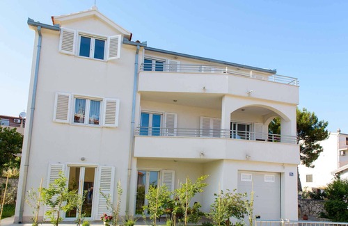 Businci Apartamento | Apartamento vacacional con aire acondicionado a 150 m de la playa