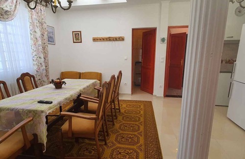 Balatonbereny Apartamento | Apartamento vacacional en el centro con wifi