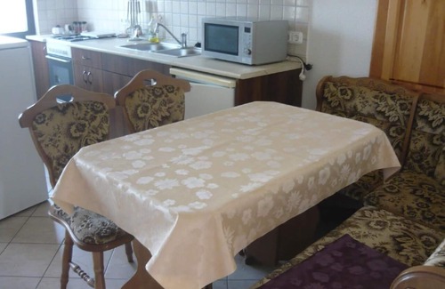 Balatonboglar Apartamento | Apartamento de vacaciones Balatonboglár para 4 personas con 3 dormitorios - Apartamento en casa unif