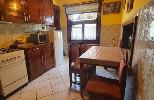 Balatonboglar Apartamento | Apartamento vacacional con jardín, barbacoa y acceso a internet