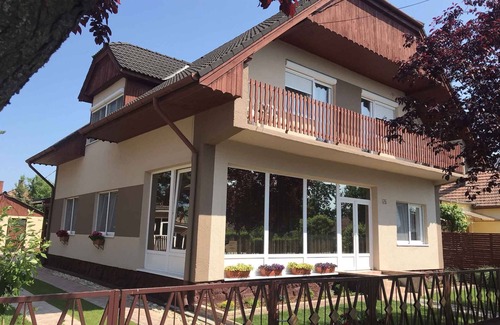 Balatonlelle Apartamento | Apartamento vacacional cerca del lago Balaton