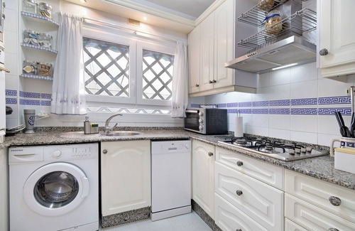 Cadiz Apartamento | Apartamento vacacional "Huerta del Obispo" con Wi-Fi y Terraza