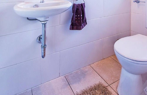 Mensfelden Apartamento | Apartamento de vacaciones Hünfelden para 4 - 10 personas con 4 dormitorios - Apartamento