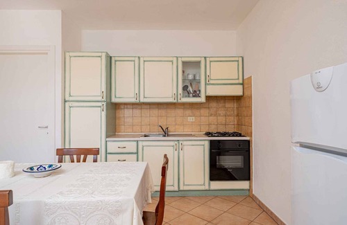 Monte Petrosu Apartamento | Apartamento vacacional Apartamento de tres habitaciones con 6 camas