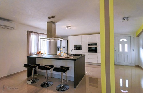 Klenovica Apartamento | Apartamento de vacaciones Klenovica para 2 - 5 personas con 2 dormitorios - Apartamento